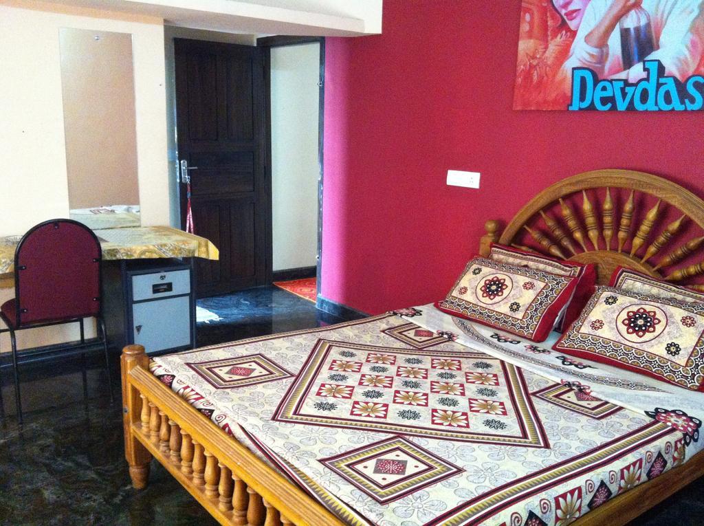 Paradise Inn Guest House Alappuzha Extérieur photo